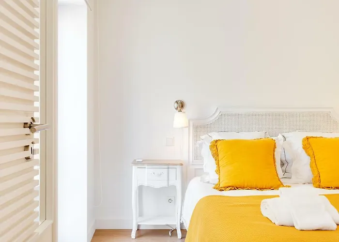 Daire Wood Premium Downtown By Da'home