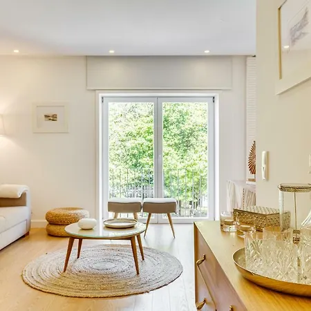 Wood Premium Downtown By Da'home