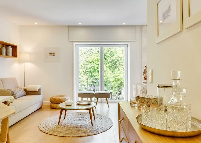 Wood Premium Downtown By Da'home