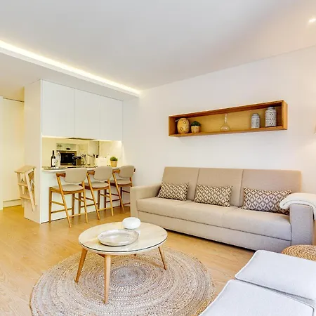 Wood Premium Downtown By Da'home Apartment *