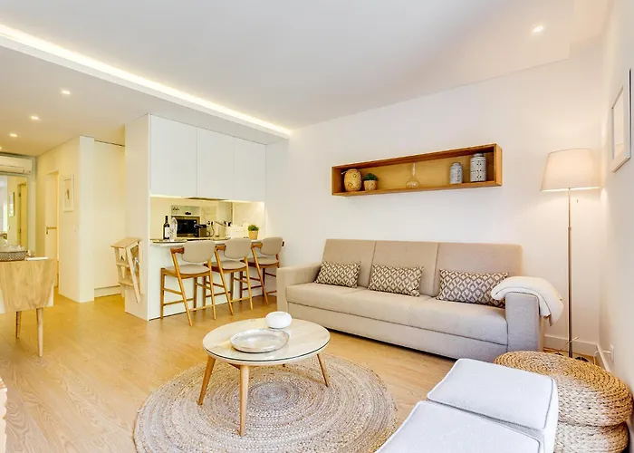 Wood Premium Downtown By Da'home Apartment *